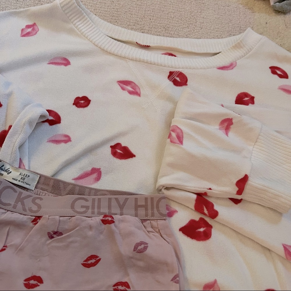 Gilly hicks/hollister pajamas
